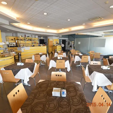 Ξενοδοχείο Dama 3*