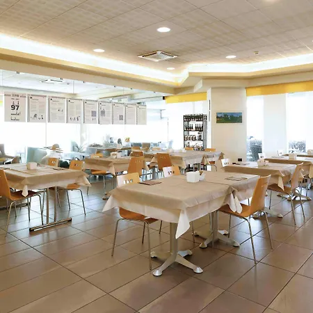 Hotel Dama 3*