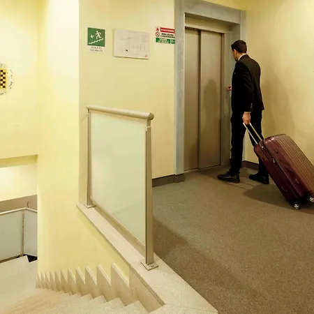 Hotel Dama 3*
