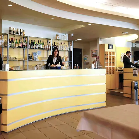 Hotel Dama