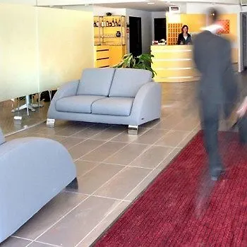 ホテル ダーマ オテル フォッサーノ