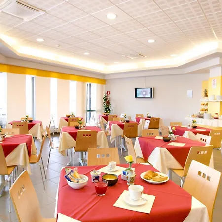 Dama Ξενοδοχείο